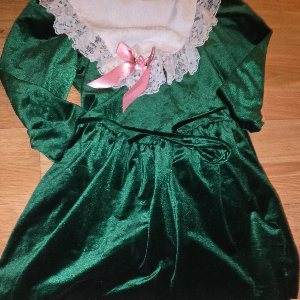 LA Touch Green Velvet Holiday Dress White Lace Collar 7/8 girls retro 80's 90's